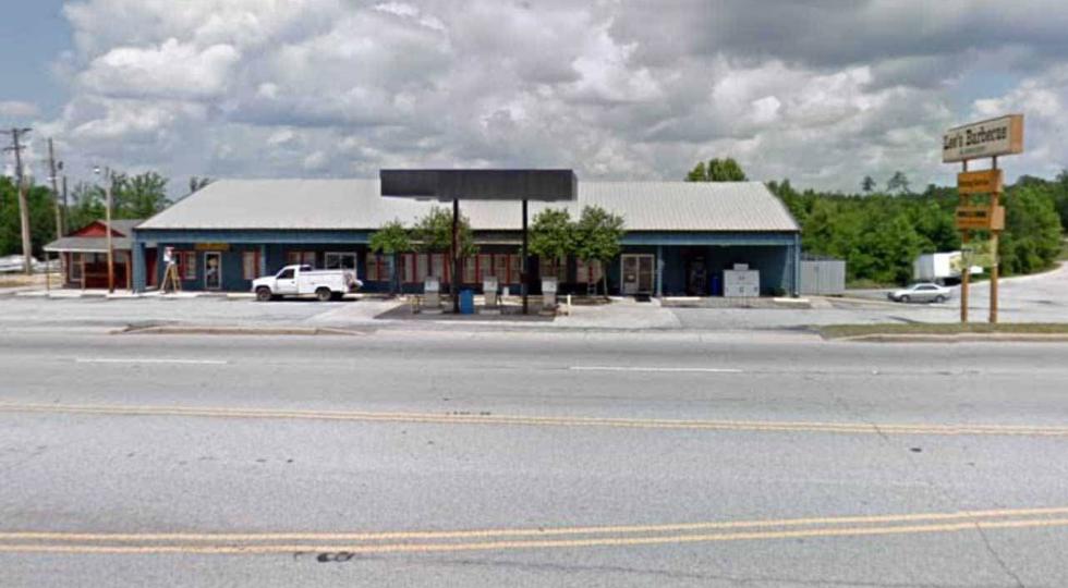 Lee’s Barbecue & Catering Service Destination BBQ