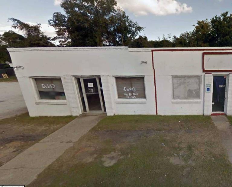 Dukes BarBQue on Spruill Ave. ***Permanently Closed*** Destination BBQ