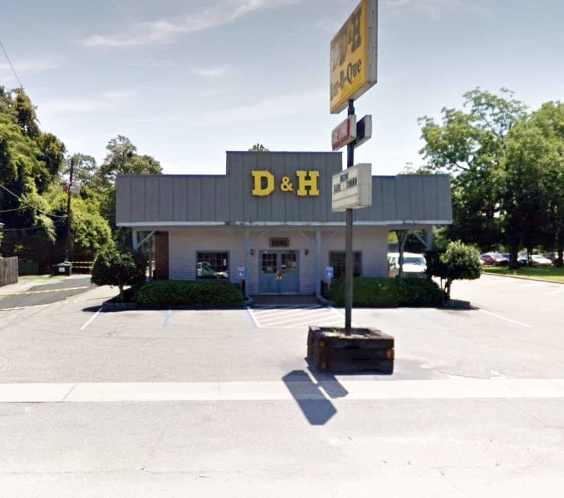 D&H BBQ in Manning, SC