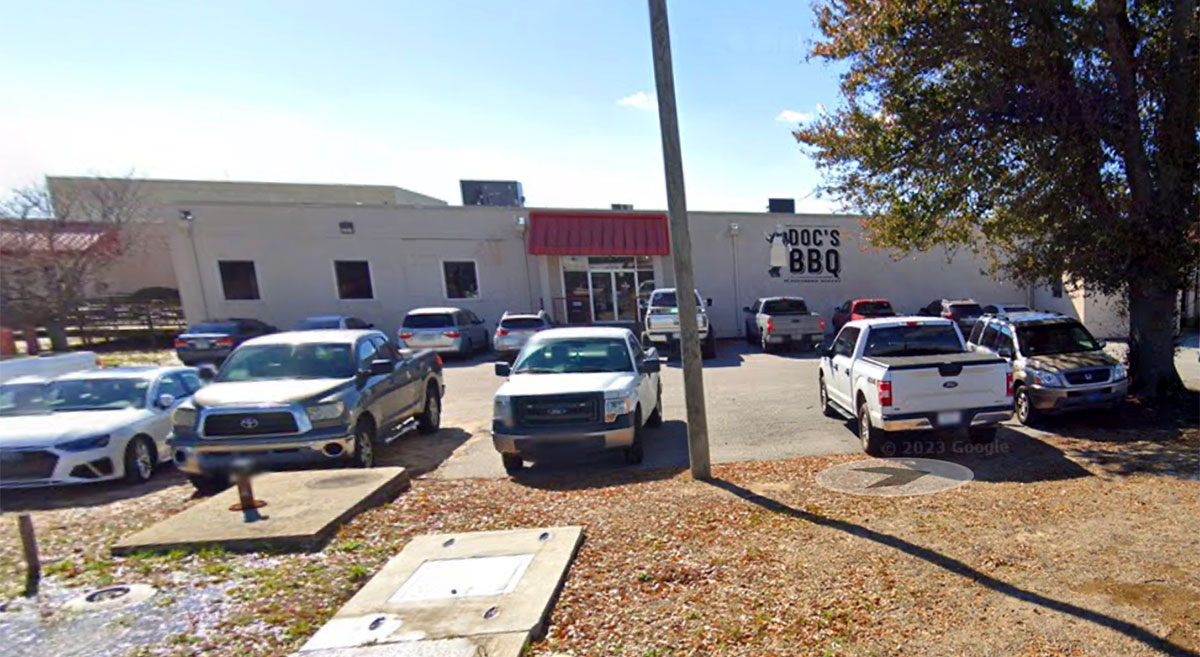 Exterior of Doc's Barbecue in Columbia, SC