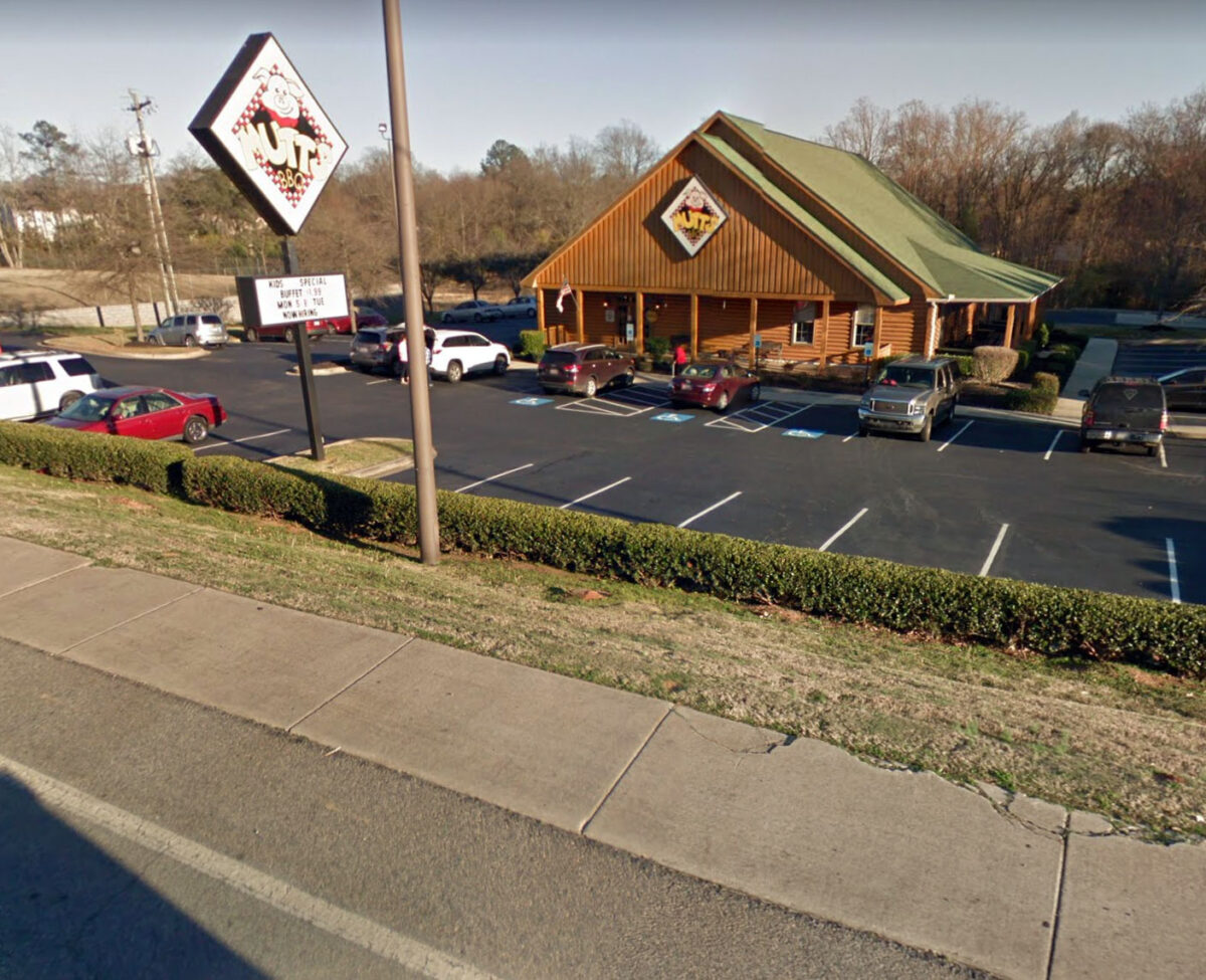 Mutt’s BBQ Restaurant in Mauldin, SC Destination BBQ