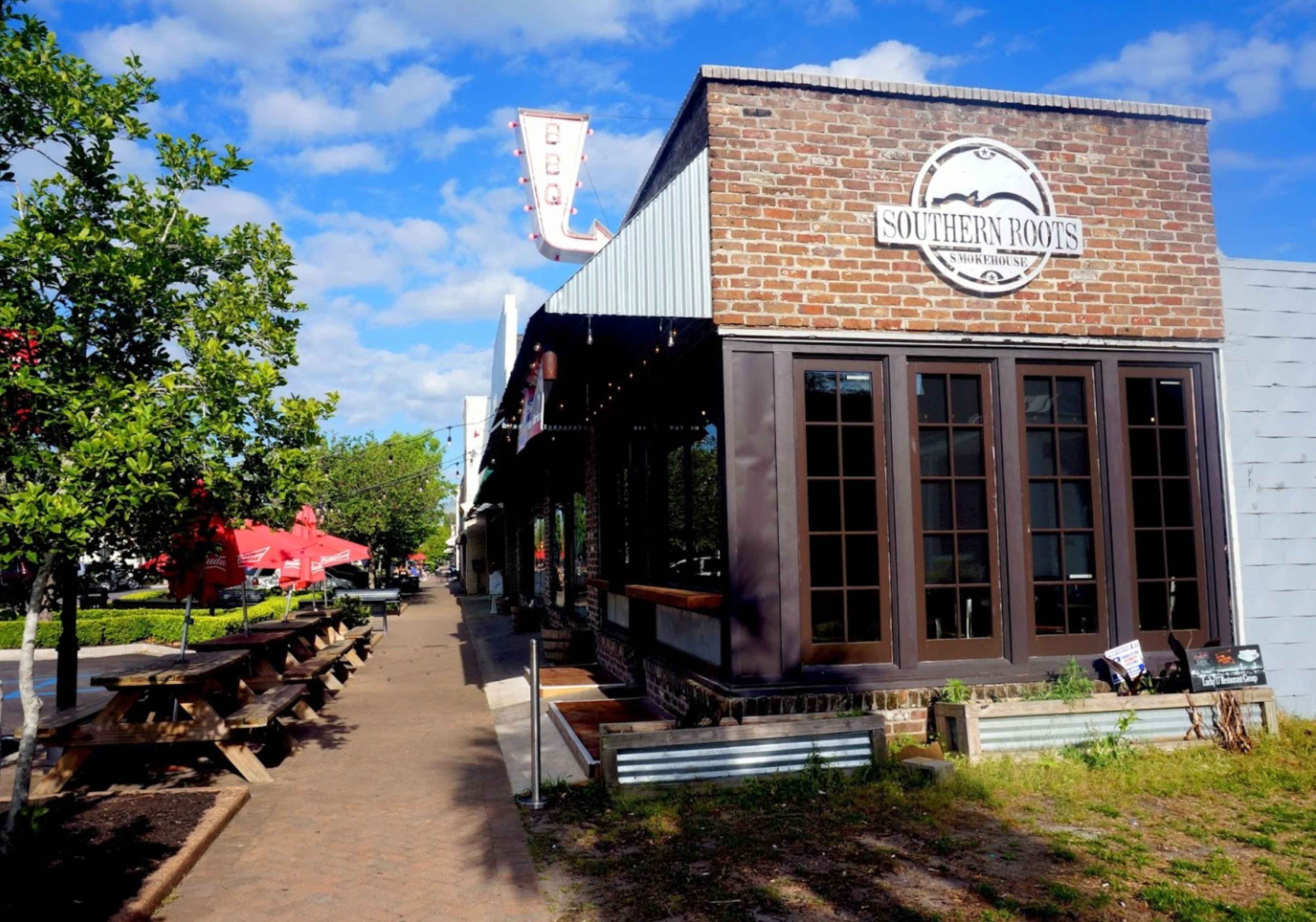 Southern Roots Smokehouse in North Charleston's Park Circle