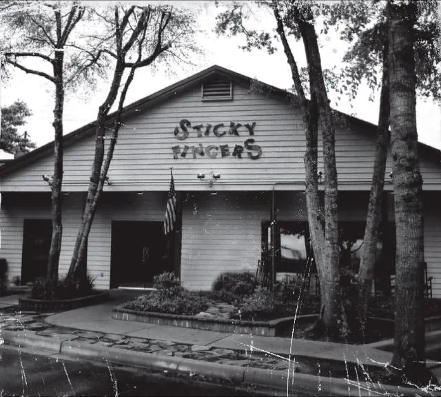 Original Sticky Fingers restaurant in Mt Pleasant around 1995