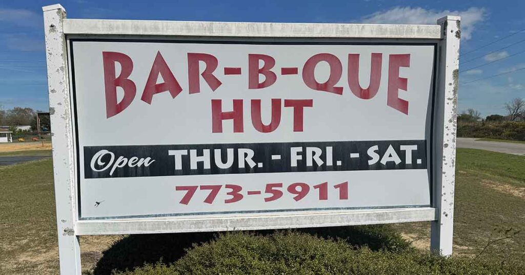 Sign for Bar-B-Que Hut in Sumter, SC.