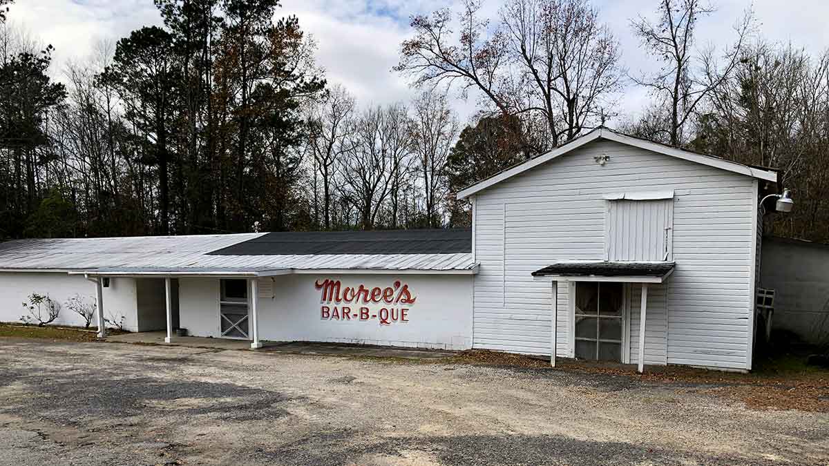 Moree's BBQ near Andrews, SC