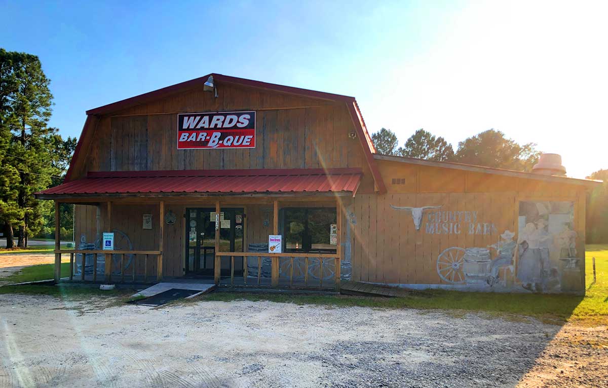 Exterior of Ward's BBQ Highway 15 Sumter