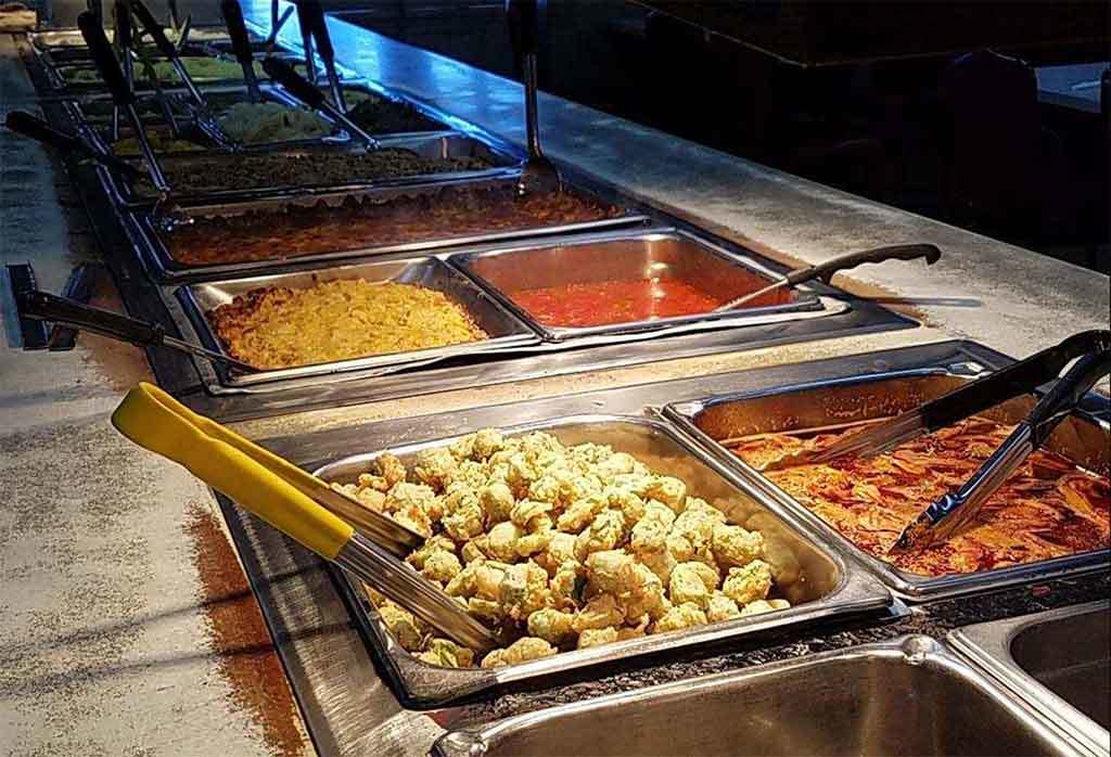 Buffet line at Roger’s Bar-B-Q House