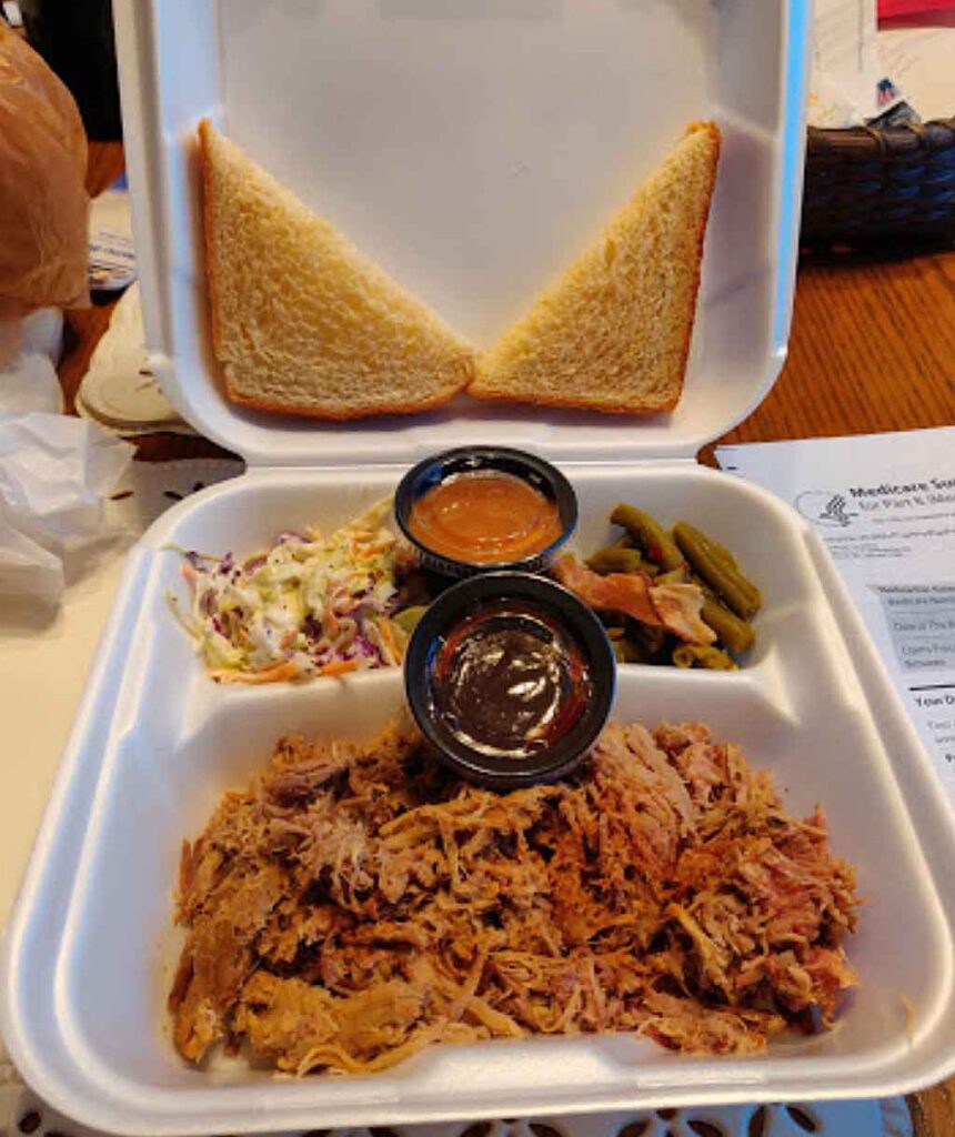 BBQ Plate with slaw and green beans