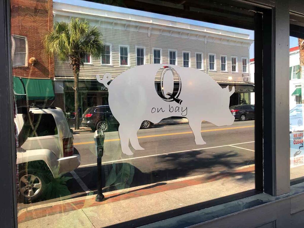 Front window of Q on Bay in Beaufort