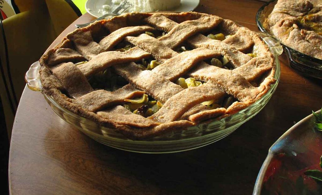 Green Tomato Pie with lattice crust (from Flickr)