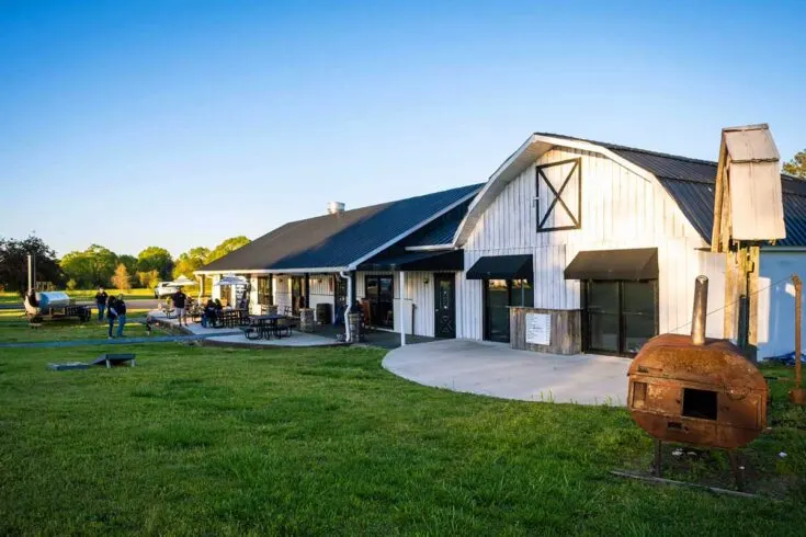 Exterior of Fork Grove BBQ in Anderson