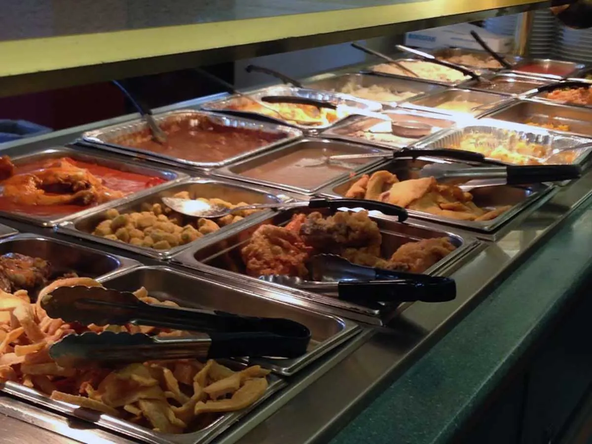 Buffet line at Cain's BBQ.