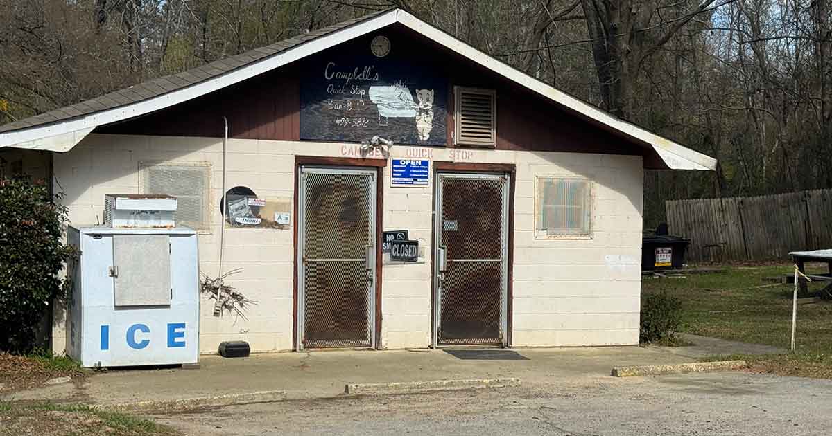 Exterior of Campbell's Quick Stop in Rembert, SC.