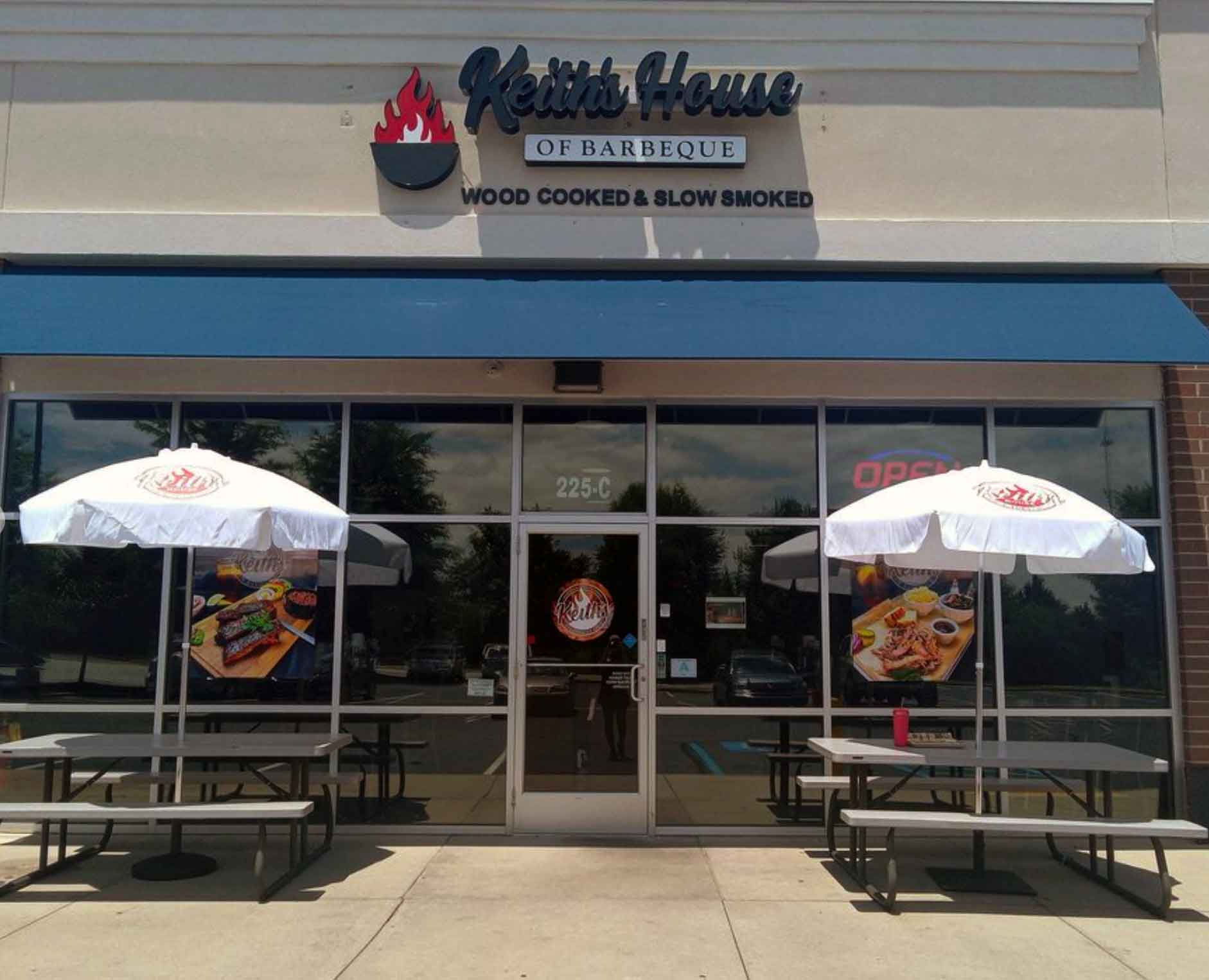 Exterior of Keith's House of Barbeque in Easley.