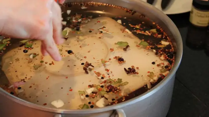Brining Math Explained: Percent, Grams, and Equilibrium