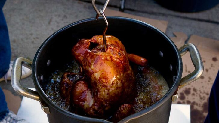 Deep-Fried Turkey: Timing & Safety Checklist