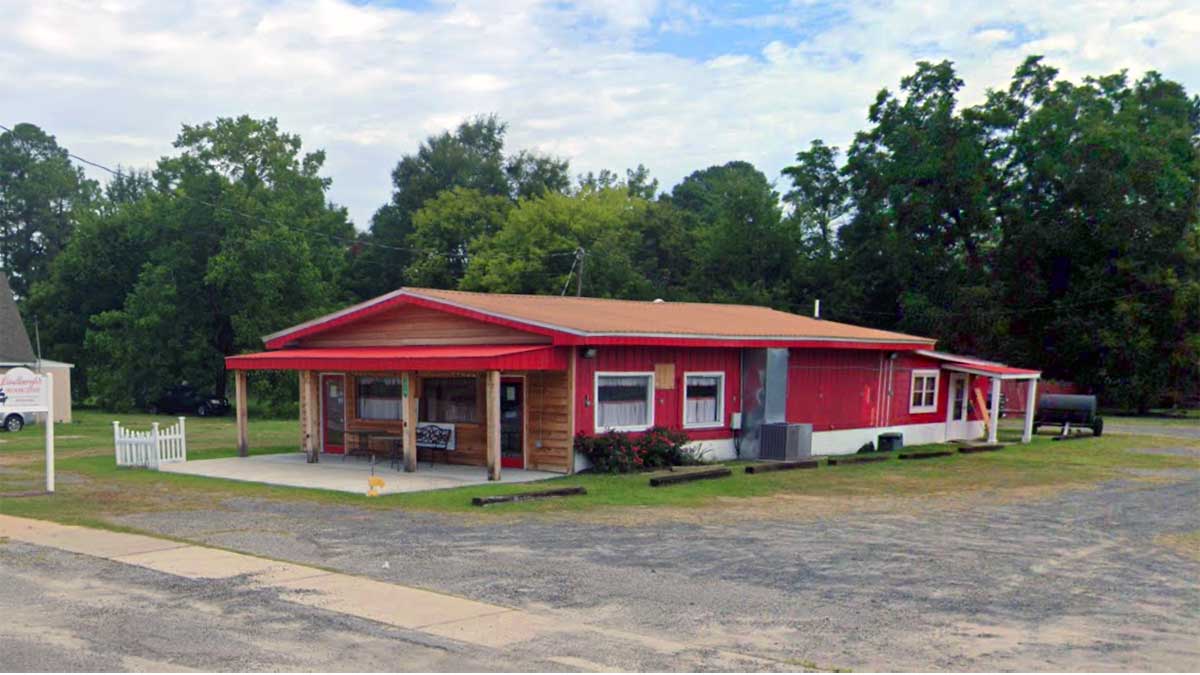 Street view of Cowboy’s Famous Ribs & Chicken.
