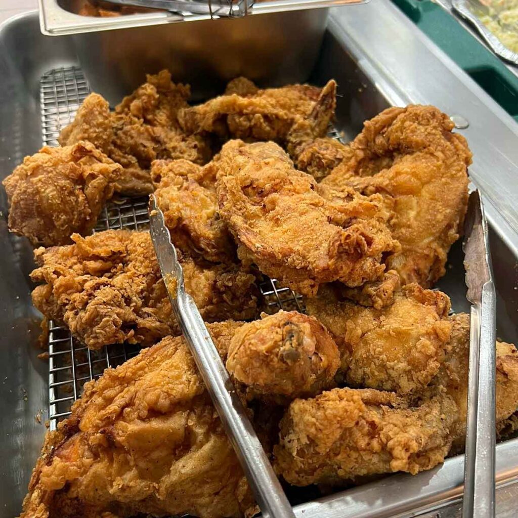 Fried chicken on buffet.