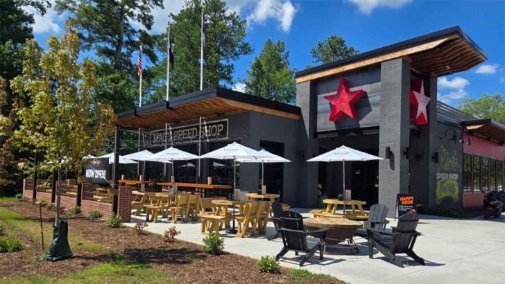 Mac’s Speed Shop in Fort Mill